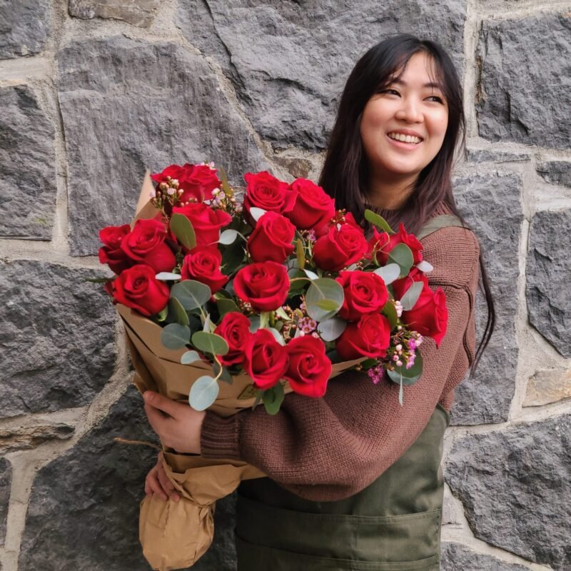 Roses & Rose Petals